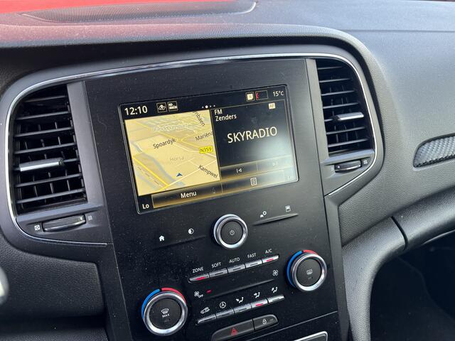 Renault MEGANE Estate 1.3 TCe Zen TREKHAAK / CARPLAY / NAVI / CLIMA / PDC / DAB+ / BLUETOOTH / CRUISE / NL-AUTO