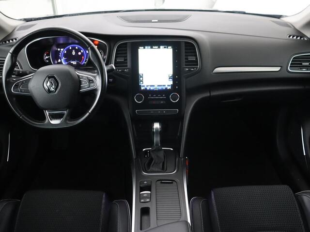 Renault MEGANE 1.3 TCe Bose | Automaat | Trekhaak | Camera | Carplay | Navigatie | Park Assist | Climate control | BOSE Sound | Keyless | Half leder | Cruise control | Dodehoek detectie