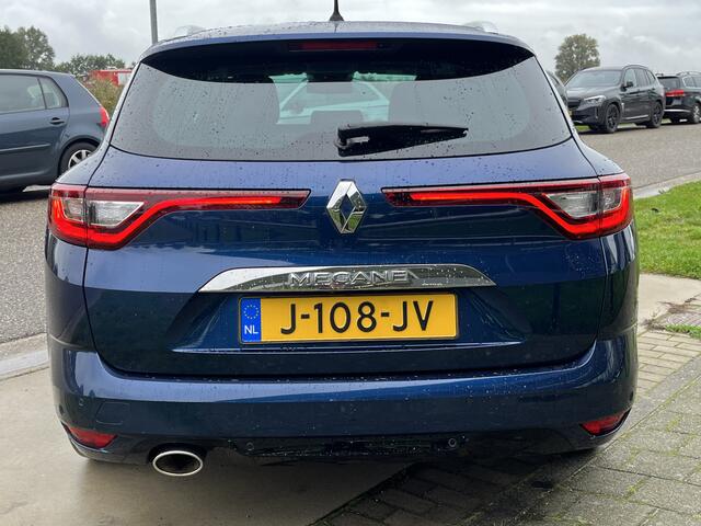 Renault MEGANE Estate 1.3 TCe Bose / Camera / Stoelverw. / Apple Carplay-Android Auto / PDC V+A / Keyless / Climate / 17'' LMV /
