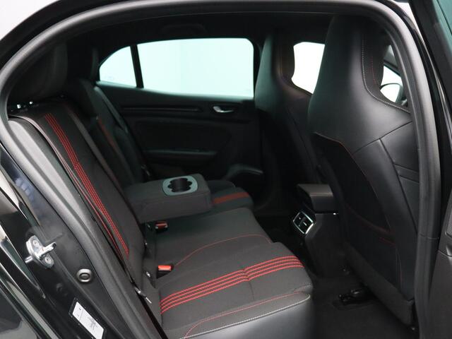 Renault MEGANE 140pk TCe R.S. Line | Clima | Stoelverwaming | Navi | Achteruitrijcamera | LED |
