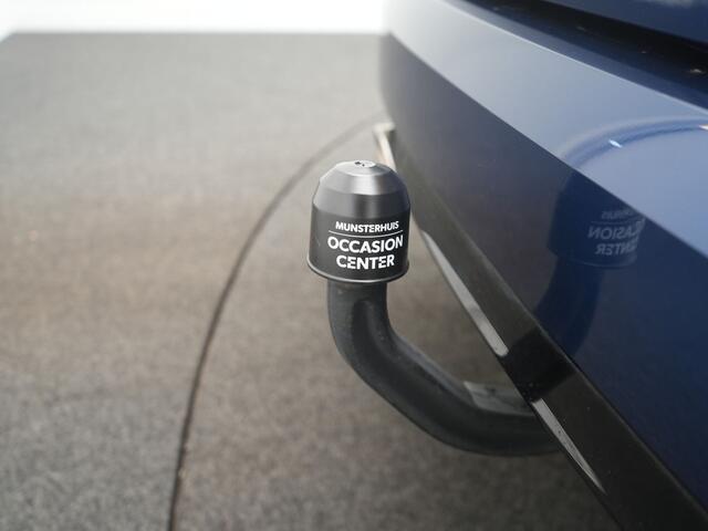 Renault MEGANE Estate TCe 130 Série Signature Exclusiv - RIJKLAARPRIJS - Achteruitrijcamera - Cruise Control - Trekhaak