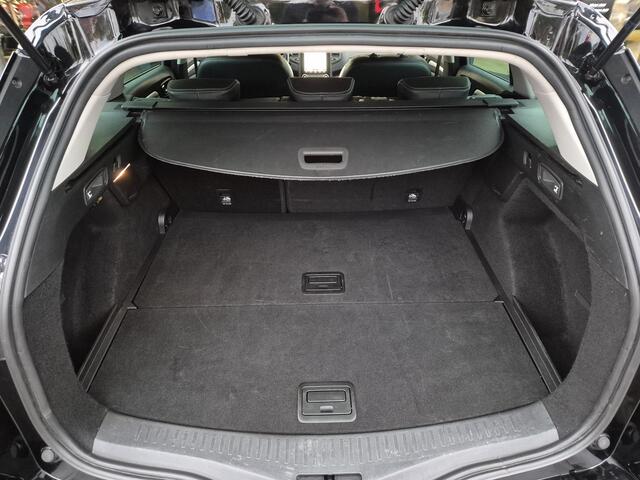 Renault MEGANE Estate 1.3 TCe 140 Techno | Navigatie | Trekhaak |