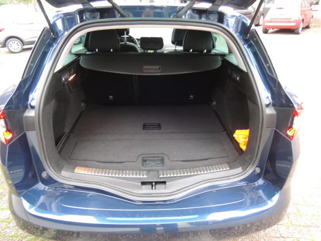 Renault MEGANE 1.2 TCE BOSE