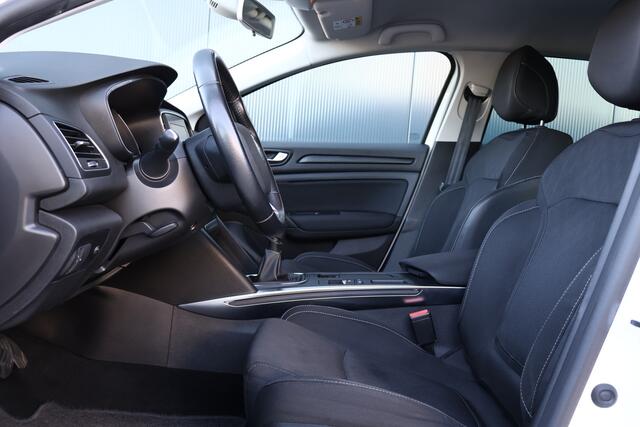 Renault MEGANE Estate 1.3 TCe Limited | Navi | Apple Carplay / Android Auto | Climate Control | Cruise Control