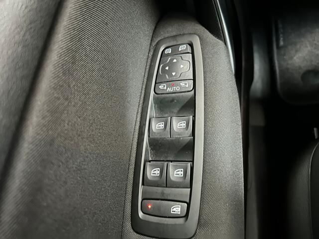 Renault MEGANE Estate 1.5 Blue dCi GT-Line