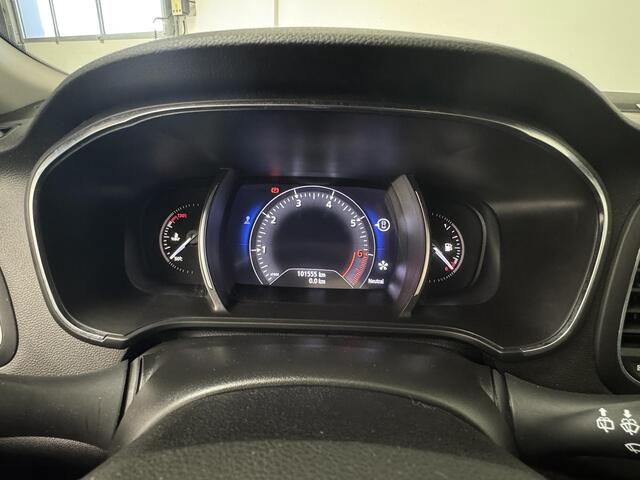 Renault MEGANE Estate 1.3 TCe Bose | Navigatie | Camera | Panoramadak | Stoelverwarming |