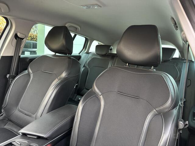 Renault MEGANE Estate 1.3 TCe 140 Techno | Trekhaak | Aanhangwagen geremd 1700kg |