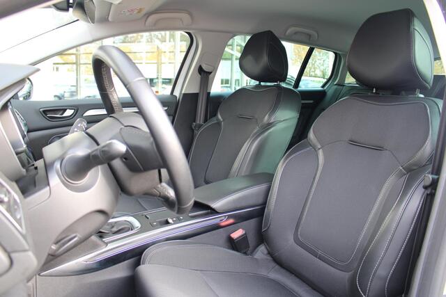 Renault MEGANE Estate 1.3 TCe 140 Techno | Trekhaak | Automaat