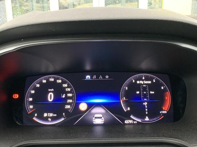 Renault MEGANE Estate 1.3 TCe 140 Techno | Pack Winter | Camera achter | Automaat |