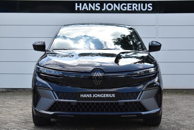 Renault MEGANE E-Tech Esprit Alpine | Adaptive Cruise Control | Adaptive Vision LED koplampen met geïntegreerde mistlampfunctie | Elektrisch verwarmbare voorstoelen