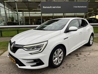 renault-megane-1.6-e-tech-plug-in-h