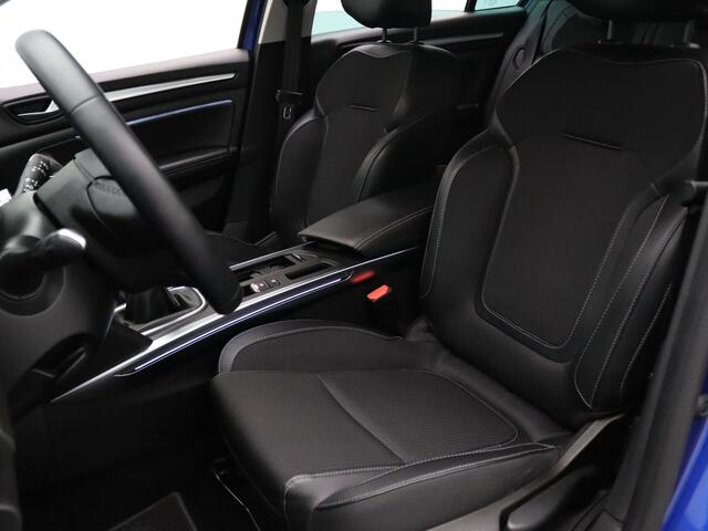 Renault MEGANE Estate 140pk TCe Intens Cruise | Climate | Navi | Parkeersens. v+a | Trekhaak