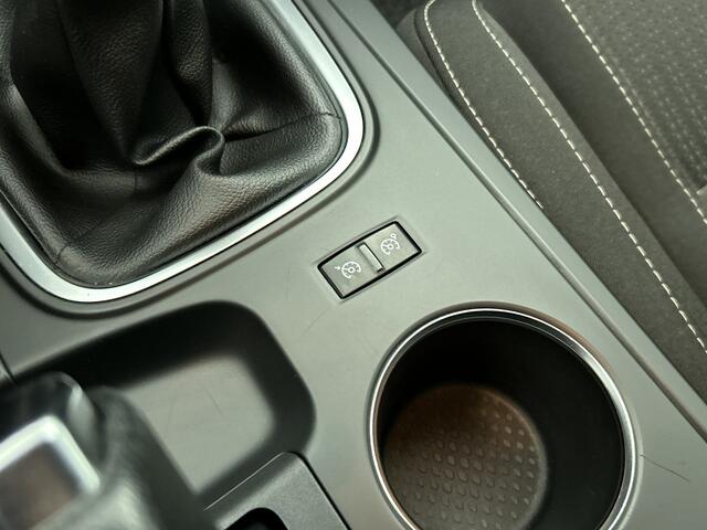 Renault MEGANE 1.2 TCe Limited Navi, DAB, nette auto !