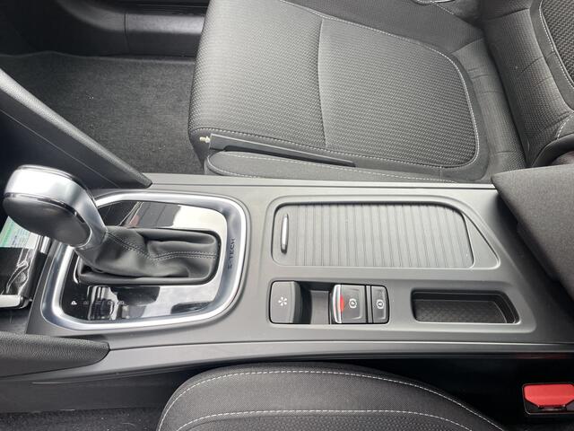 Renault MEGANE Estate 1.6 E-Tech Plug-In Hybrid 160 Business Zen