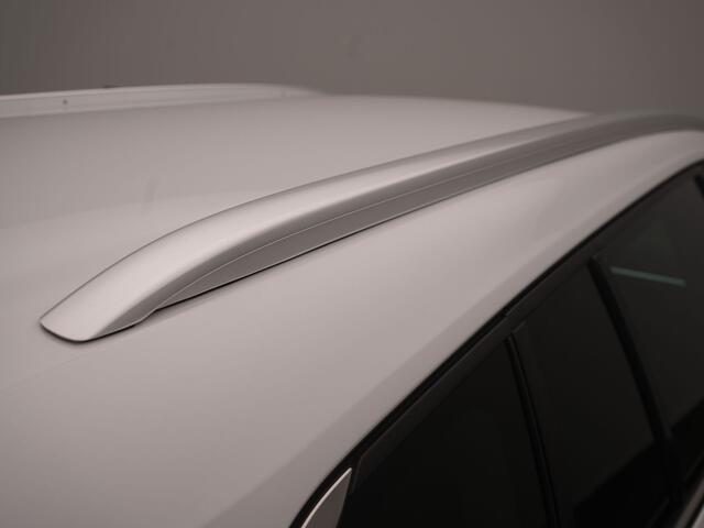 Renault MEGANE Estate TCe 140 Intens - RIJKLAARPRIJS - Trekhaak - Dealeronderhouden