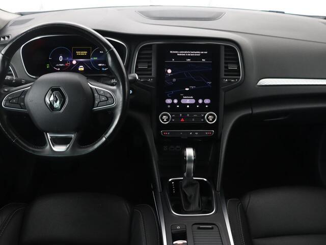 Renault MEGANE 1.6 E-Tech Plug-In Hybrid 160 Business Edition One | Leder | Stoelverwarming | Carplay | Camera | Stuurverwarming | Full LED | Navigatie | Climate control