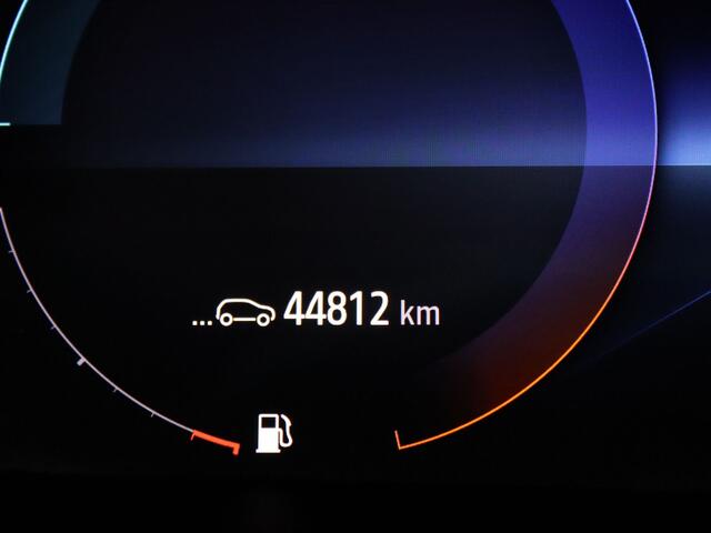 Renault MEGANE Estate 160pk E-Tech Plug-In Hybrid Intens Automaat Head-Up | Camera | Cruise | Parkeersens. v+a | Stoel-/stuurverw.