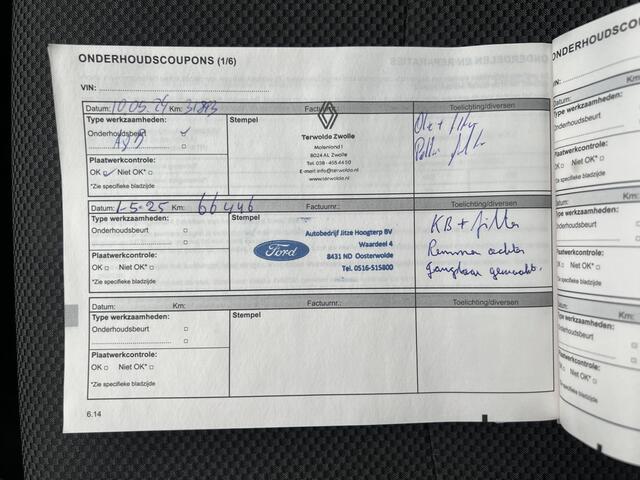 Renault MEGANE Estate 1.3 TCe 140PK Equilibre / Climate / Cruise / Parkeersensoren V+A / NAP /