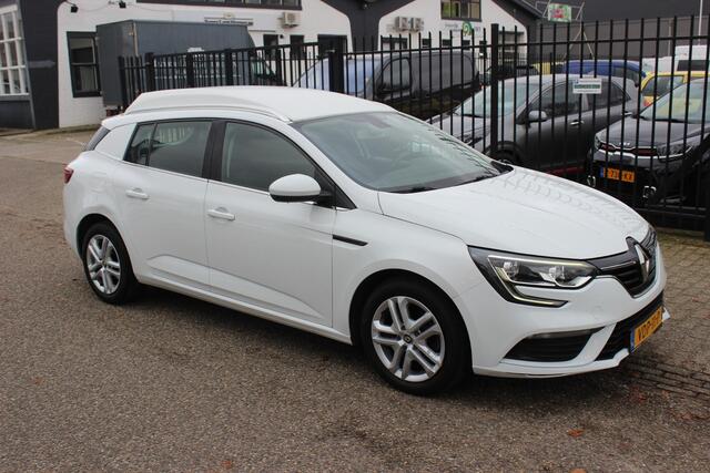 Renault MEGANE 1.5 dCi 110PK Grijs Kenteken, Navigatie, Airco,