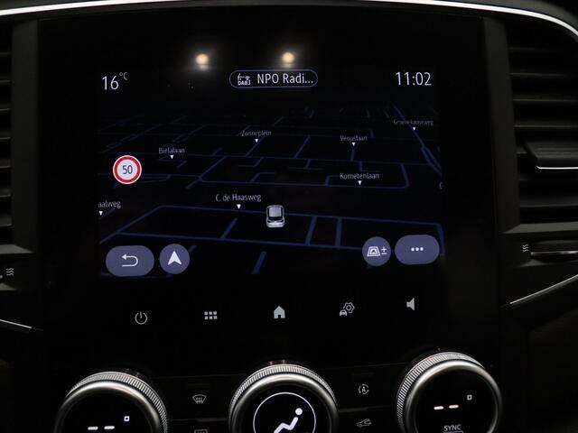 Renault MEGANE Estate 140pk TCe Intens Automaat Cruise | Climate | Navi | Parkeersens. v+a