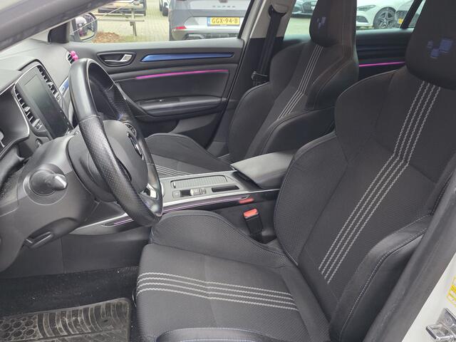 Renault MEGANE Estate 1.2 TCe GT-Line + LED + KUIPSTOELEN + HEADUP + CAMERA