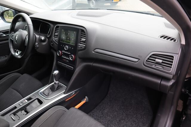 Renault MEGANE 1.3 TCe LIMITED VAN 140pk 1700kg trekgewicht AUTOMAAT