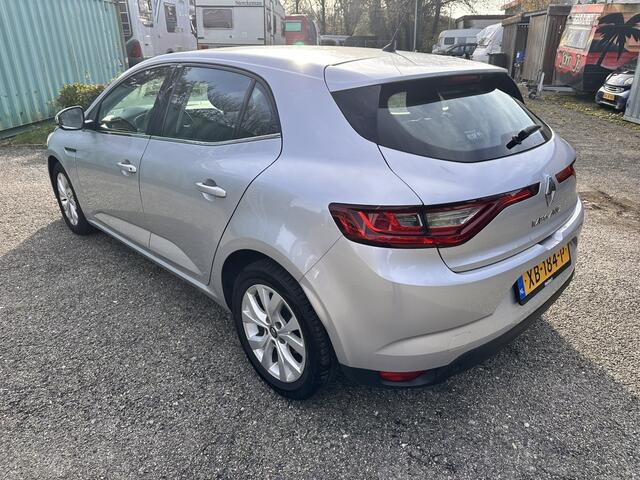 Renault MEGANE 1.2 TCe Life