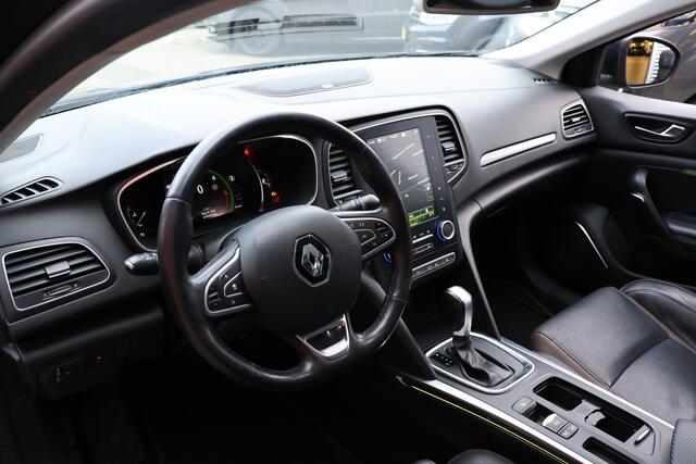 Renault MEGANE Estate 1.5 dCi | ACC | Blind Spot | Panoramadak | Bose | Stoelverwarming | Stuurwielverwarming | Navigatie | LED Koplampen | CarPlay | Nieuwe APK | NAP Logisch | NL Auto
