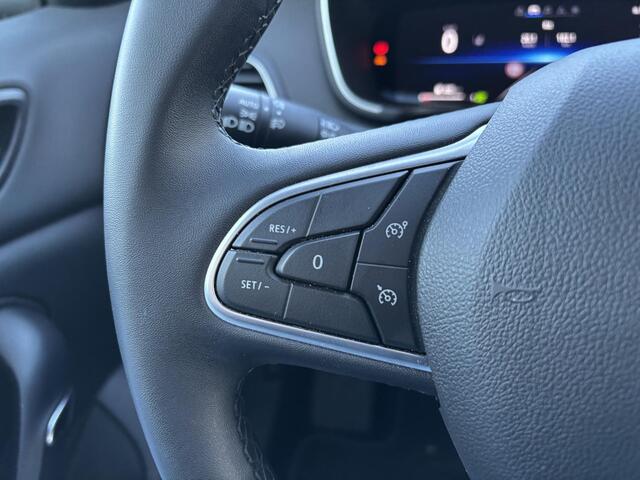 Renault MEGANE Estate 1.3 TCe 140 Techno -