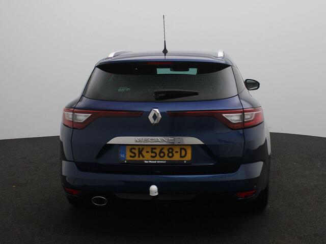 Renault MEGANE Estate TCe 130 Bose | Trekhaak | R-Link Navigatie met Apple CarPlay & Android Auto | Bose DAB+ Premium | Parkeersensoren met achteruitrijcamera |