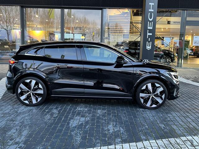 Renault MEGANE E-Tech comfort range techno 60 kWh CRUISE CONTROL / PARKEERSENSOREN + CAMERA / NAVI / LICHTMETAAL / TREKHAAK