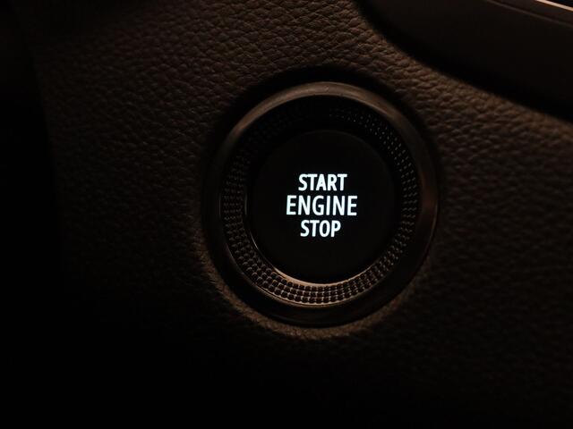 Renault MEGANE Estate E-Tech Plug-In Hybrid 160pk Intens Head-Up | Camera | Cruise | Parkeersens. v+a | Stoel-/stuurverw.