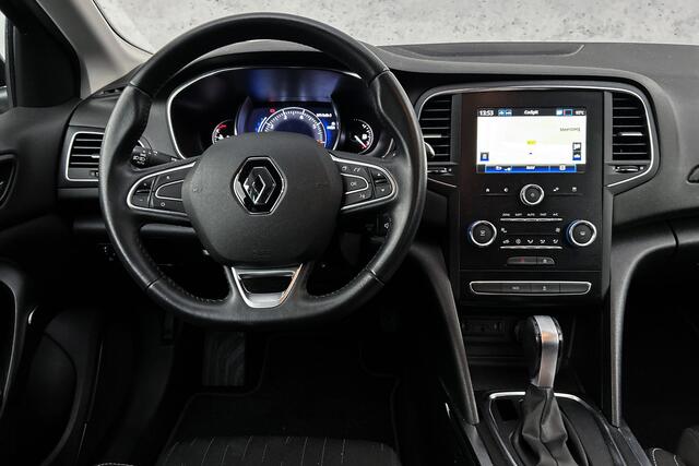 Renault MEGANE Estate 1.3 TCe Limited | Trekhaak | Camera | Cruise control | Navigatie