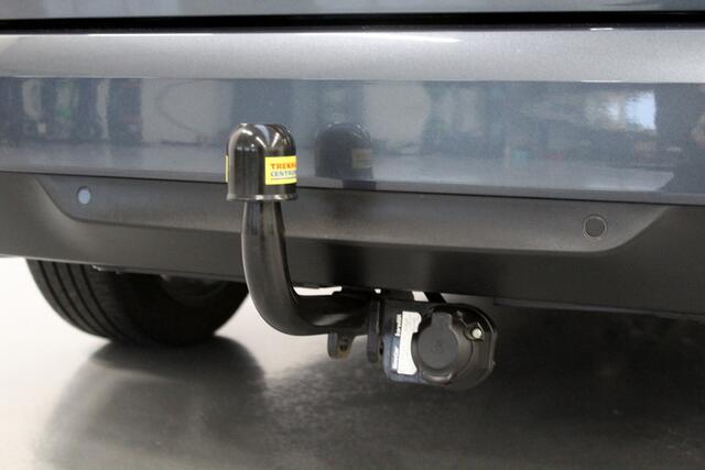 Renault MEGANE Estate 1.3 TCe 140PK Techno 36.000km!! , TREKHAAK | DEELS LEER | NAVIGATIE | CARPLAY | CAMERA