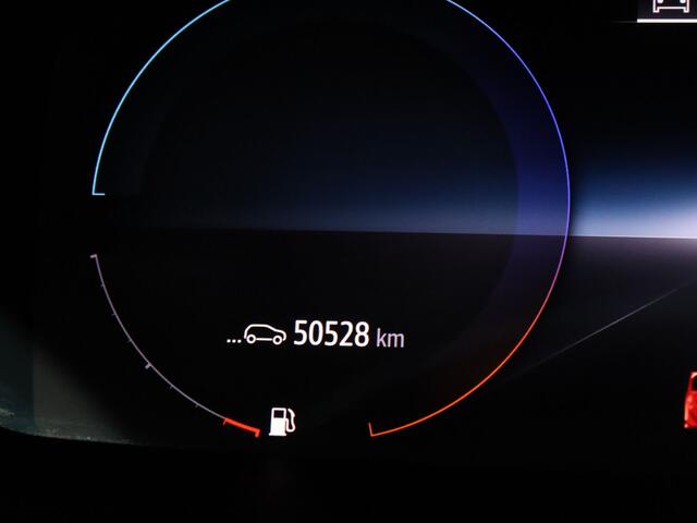 Renault MEGANE Estate Megane E-Tech Estate Plug-In Hybrid 160pk Intens Head-Up | Camera | Cruise | Parkeersens. v+a | Stoel-/stuurverw.