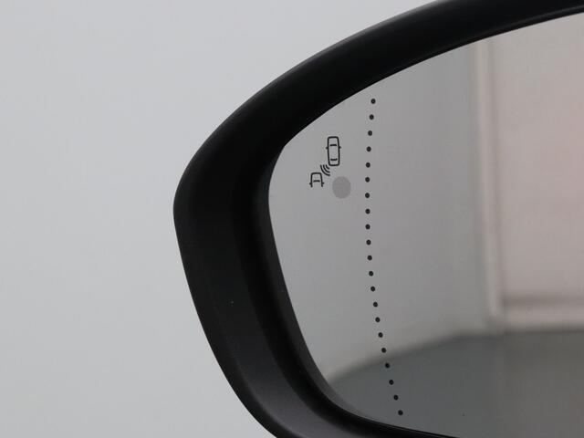 Renault MEGANE Estate Megane E-Tech Estate Plug-In Hybrid 160pk Intens Head-Up | Camera | Cruise | Parkeersens. v+a | Stoel-/stuurverw.