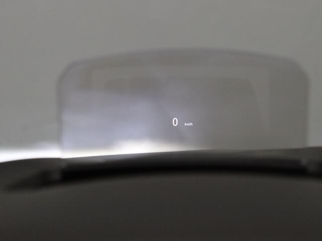 Renault MEGANE Estate Megane E-Tech Estate Plug-In Hybrid 160pk Intens Head-Up | Camera | Cruise | Parkeersens. v+a | Stoel-/stuurverw.