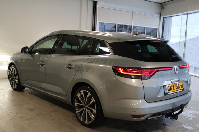 Renault MEGANE Estate 1.6 E-Tech Plug-In Hybrid 160 Business Edition One. AUTOMAAT ! Bloedmooie, chique wagen ! Head-up Display, Camera Achter, 18" lm velgen, Stoel- en stuurwiel verwarming, Trekhaak, Navigatie, Telefoonvoorb., Metallic lak, LED verl. etc.