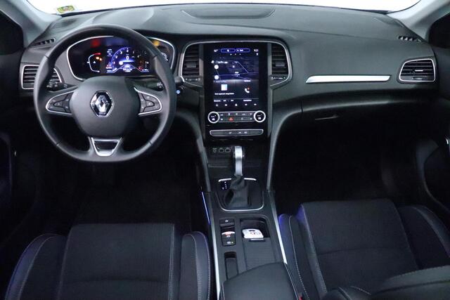 Renault MEGANE Estate 1.3 TCe 140 Techno | Climate control | Camera | Trekhaak | All Season banden | AppleCarplay AndroidAuto | LED koplampen | Navigatie |