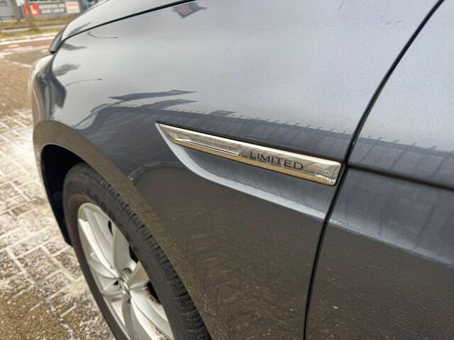 Renault MEGANE Estate 1.2 TCe Limited | 2e eigenaar | Automaat | Airco | Trekhaak | APK tot 29-09-2026 | NAP |