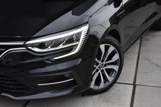 Renault MEGANE Estate TCe 140 EDC Techno | AUTOMAAT | TREKHAAK | CAMERA | NAVI | CRUISE CONTROL | ALL-SEASONBANDEN | CLIMATE CONTROL | PDC | LMV
