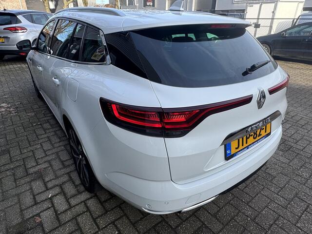 Renault MEGANE Estate 1.6 E-Tech Plug-In Hybrid 160 Business Edition One Leder/Camera/68dkm...