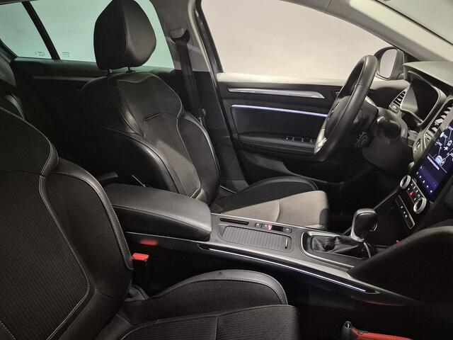 Renault MEGANE Estate 1.3 TCe 140 Techno 360 gr camera | Navigatie | L.m. Velgen