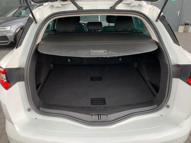 Renault MEGANE Estate 1.2 TCe Aut. Limited Navigatie