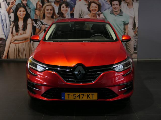 Renault MEGANE Estate 1.3 TCe 140 Techno *AUTOMAAT!* - Sensor v+a - Camera - Cruise - Apple carplay/ Android auto