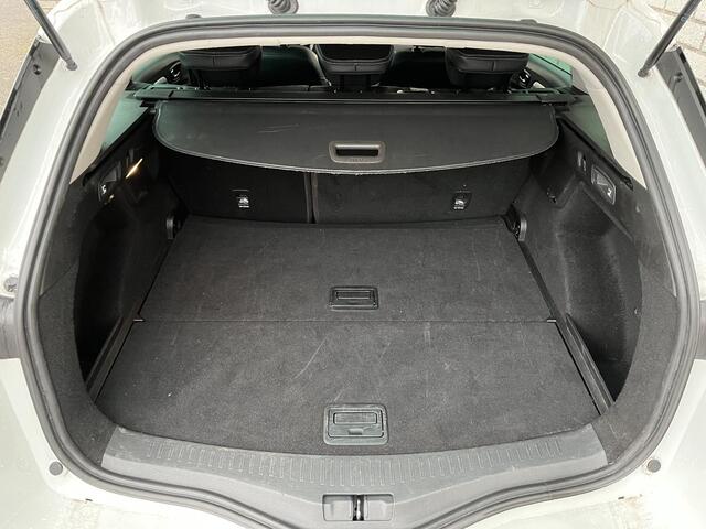 Renault MEGANE Estate 1.3 TCe 140 Techno | Achteruitrijcamera | All-Season Banden | Apple CarPlay / Android Auto | Trekhaak |