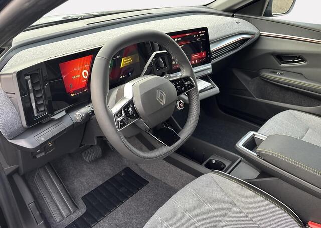 Renault MEGANE E-Tech comfort range techno 60 kWh - pack driving & comfort / elektrisch verwarmbaar stuurwiel