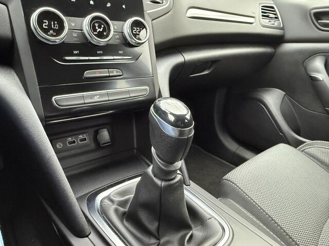 Renault MEGANE Estate 1.3 TCe140 Equilibre