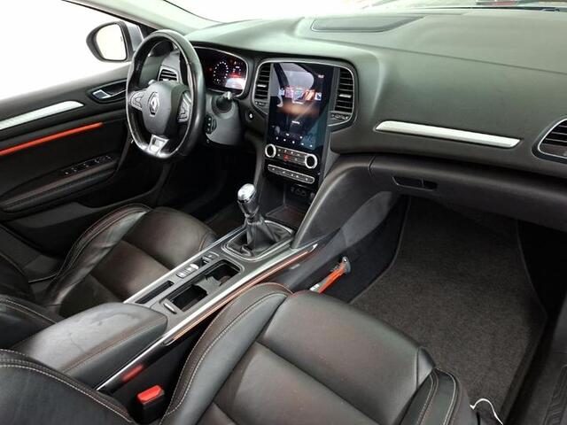 Renault MEGANE Estate 1.3 TCe Business Edition One