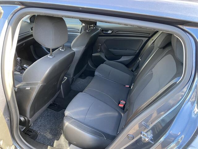 Renault MEGANE Estate 1.2 TCe Life